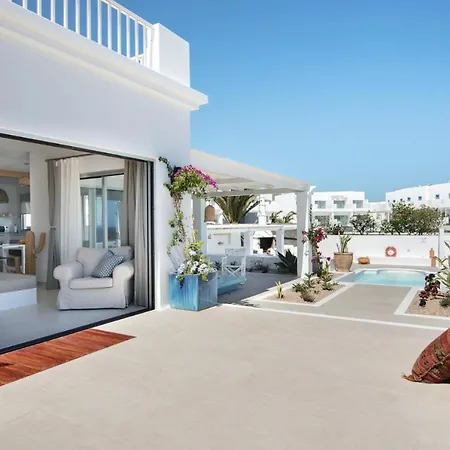 Villa Lucia, En Primera Linea De Mar - Lanzarote *