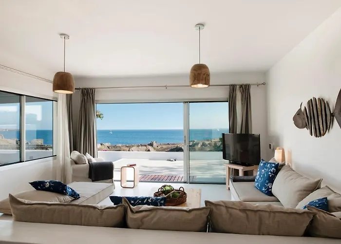 Lucia, En Primera Linea De Mar - Lanzarote 빌라 *