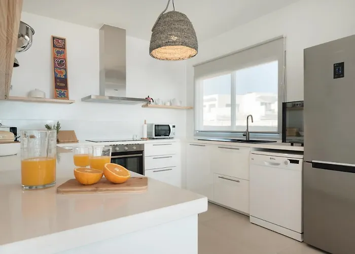 Lucia, En Primera Linea De Mar - Lanzarote 빌라